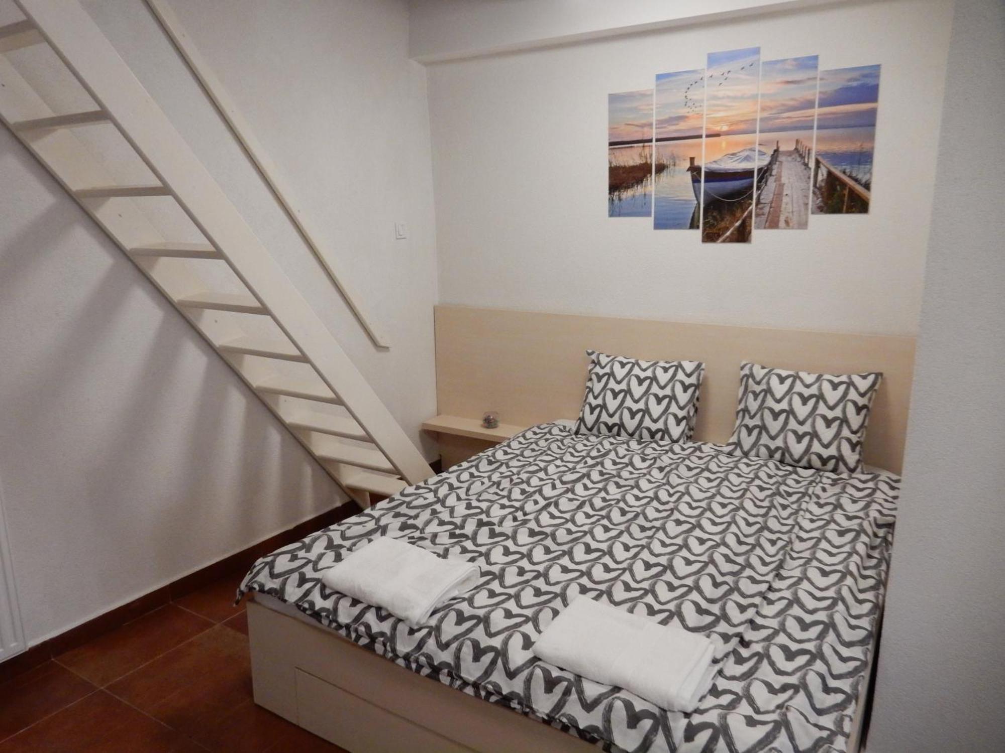 Rooms On The Beach Сиофок Екстериор снимка